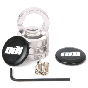 Objímky ke gripům ODI MTB Lock-On Al Silver